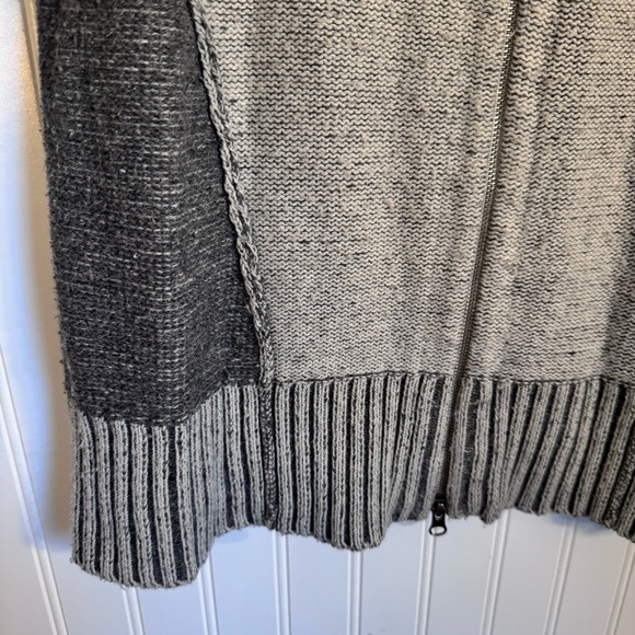 Ruff Hewn Silk Blend Full Zip Raw Hem Sweater Two-Tone Gray Women’s Size Large - Picture 4 of 11